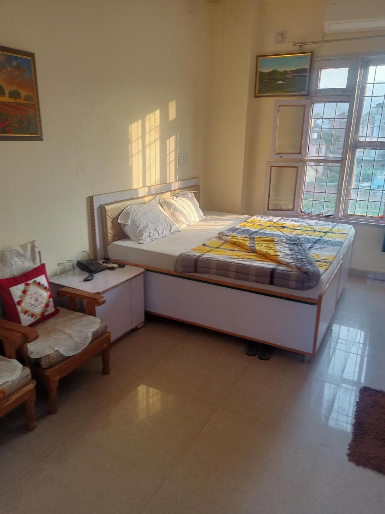 Sundarnagar City Crown Guest House חדר תמונה